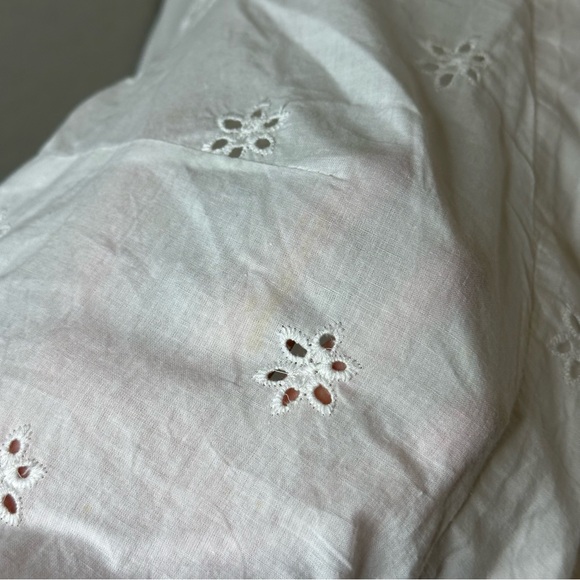 Double D Ranch White Floral Eyelet Square Neck Button Up Blouse Sz M Western - Picture 8 of 10